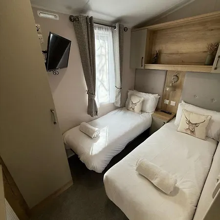 度假居 Cuckoo With Hot Tub At Brickyard Lakes *